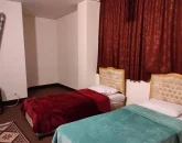 اتاق خواب و تخت های 1 نفره آپارتمان در اصفهان 4857898